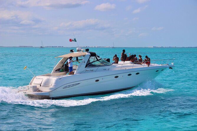 Beautiful Yacht SeaRay 48ft / 15PAX 25P16 - The all-important included items list (and what’s not included)