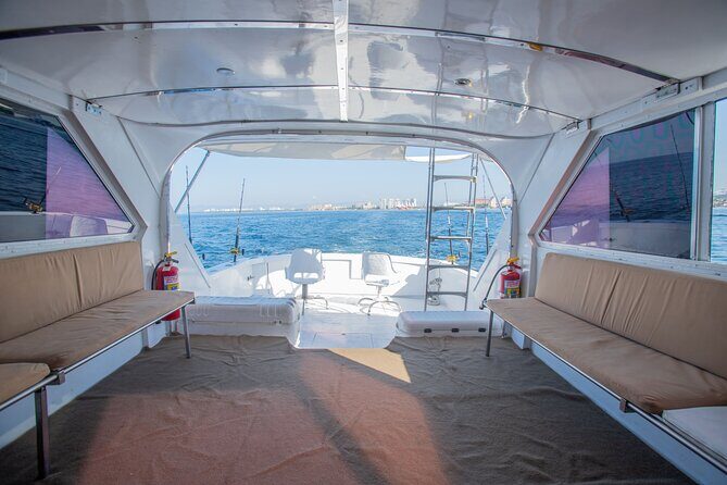Bertram 38' Convertible Boat in Puerto & Nuevo Vallarta - What to bring and how to dress (so you’re not miserable)