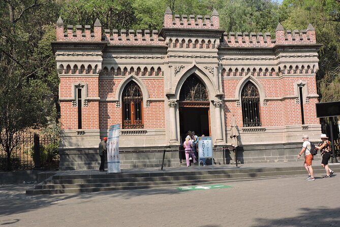 Bike tour in the Chapultepec Forest and Roma Condesa - Key highlights you’ll actually care about