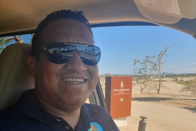CABO AIRPORT PRIVATE SUV TO Cabo AREA RESORTS ONE WAY - Value for money: $99.99 per group can be a win