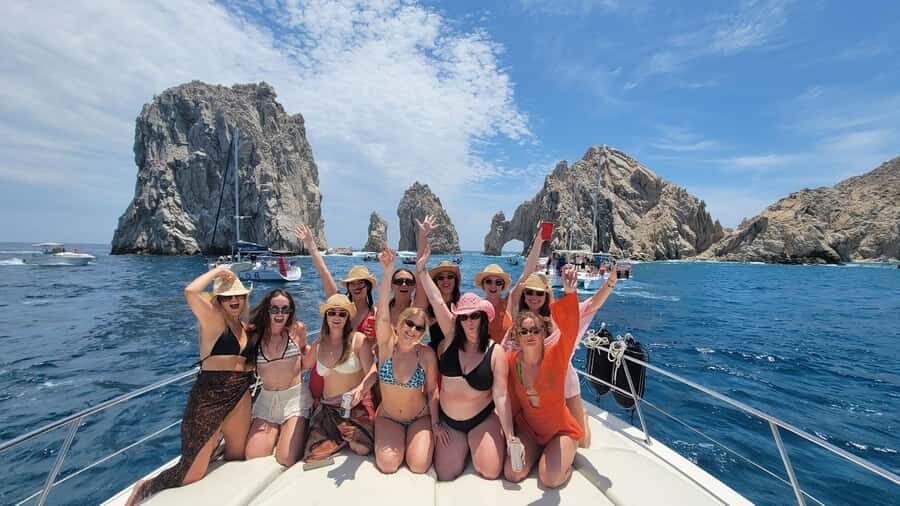 Cabo: Arch, Whales, Snorkel Tour - Food & Drinks 1-20 people - Meeting Cabo Boat Adventures and finding your gate