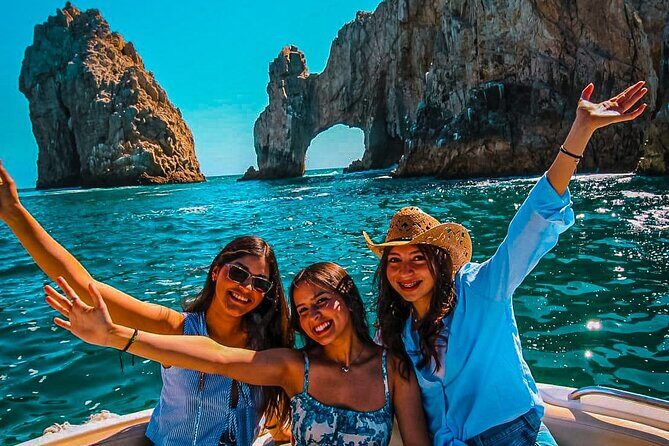Cabo life Private Yacht in Los Cabos | 10 PAX & 3 HRS - Deck time with music, cold drinks, and a captain who runs the show