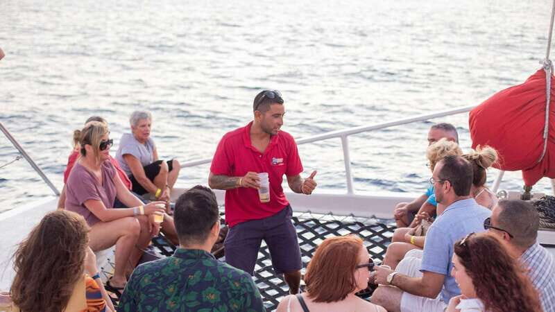 Cabo San Lucas: 2 Hour Sunset Cruise with Food and Wine - Who This Cabo Sunset Cruise Fits Best