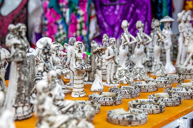 Cabo San Lucas and San Jose del Cabo Sightseeing Tour - Shopping time and craft stops: fun if you go in with eyes open