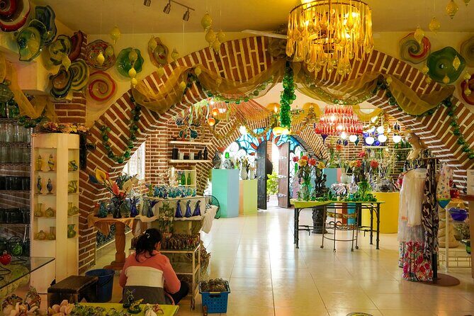 Cabo San Lucas Arch Cruise and Shopping Tour - Glass blowing at the factory: watching real craft work