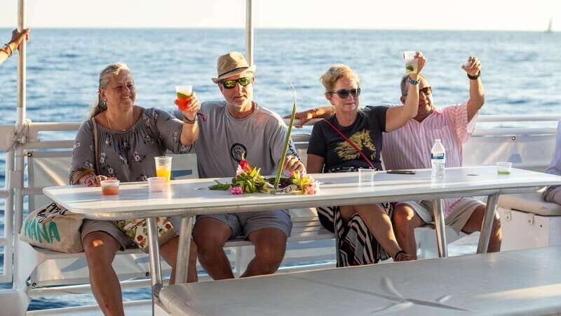 Cabo San Lucas: Cabo Mar Mexican Flavors Sunset Cruise - Sunset to dinner: what the taco buffet is really like