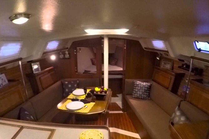 Cabo San Lucas Private 38 ft Sailing Tour with Snorkeling - Open Bar and Snacks: What You’ll Actually Be Eating and Drinking