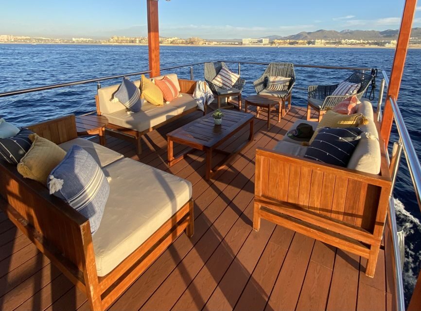 Cabo San Lucas: Private Catamaran Cruise - Finding La Isla and getting on board without stress