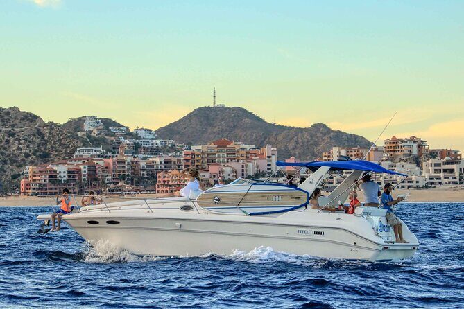 Cabo San Lucas Private Yacht Cruise with Open Bar - Open bar options: what to expect from the drinks