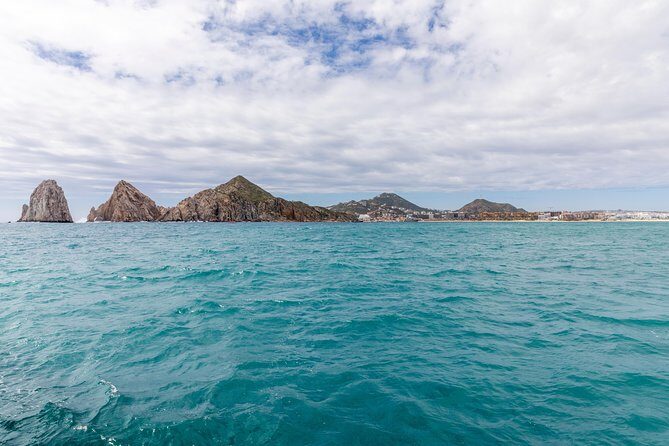 Cabo San Lucas Shopping, Tequila Tasting, and Snorkel Tour - El Arco Photo Moment: Quick, Iconic, and Worth It
