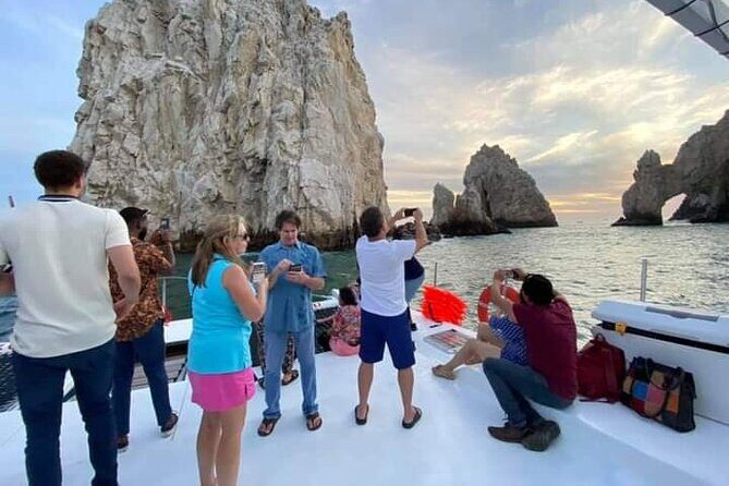 Cabo San Lucas Sunset Cruise with Unlimitted Drinks - The Drinks-First Value: Unlimited Open Bar Reality Check