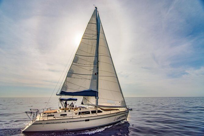 Cabo San Lucas Sunset Sailing Shared Cruise - The real experience: sailing the coastline as the light changes