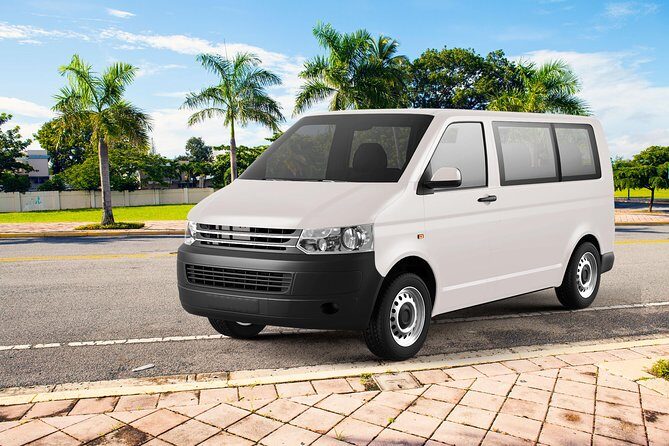 Cancun Airport Hotel Private Transfer by Minivan - What’s Included (and the Stuff You Pay Separately)