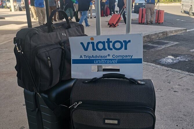 Cancun Airport Private Transfer to Hotels - Cancun Airport to Hotel Without the Stress Tax
