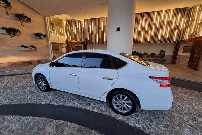 Cancun Airport: Private Transfers From/To Cancun Hotel Zone - Timing, Traffic, and Finding the Sign When the Airport Gets Messy