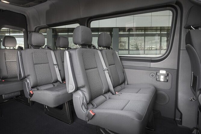 Cancun Airport: Shuttle Cancun or Playa del Carmen Hotels - Why this Cancun airport shuttle makes sense