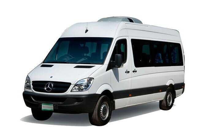 Cancun Airport: Shuttle Cancun or Playa del Carmen Hotels - Airport pickup: how to find your driver fast