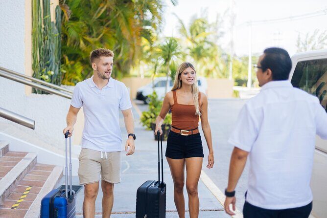 Cancun Airport Shuttle to/from Playa del Carmen or Riviera Maya - What Goes Right Most Often: The Strongest Signals from Real Experiences
