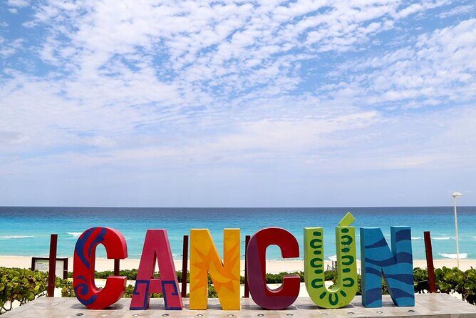 Cancun City Sightseeing Tour - Stop 3: Plaza La Fiesta and the tequila plus chocolate tasting break