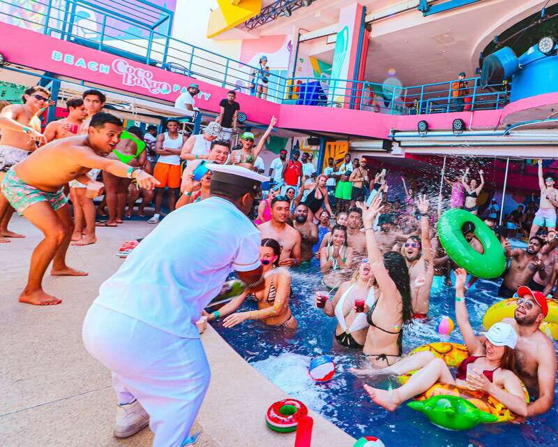 Cancún: Coco Bongo Beach Party Experience - Coco Bongo Cancun: Beach, Beats, and Big-Stage Spectacle