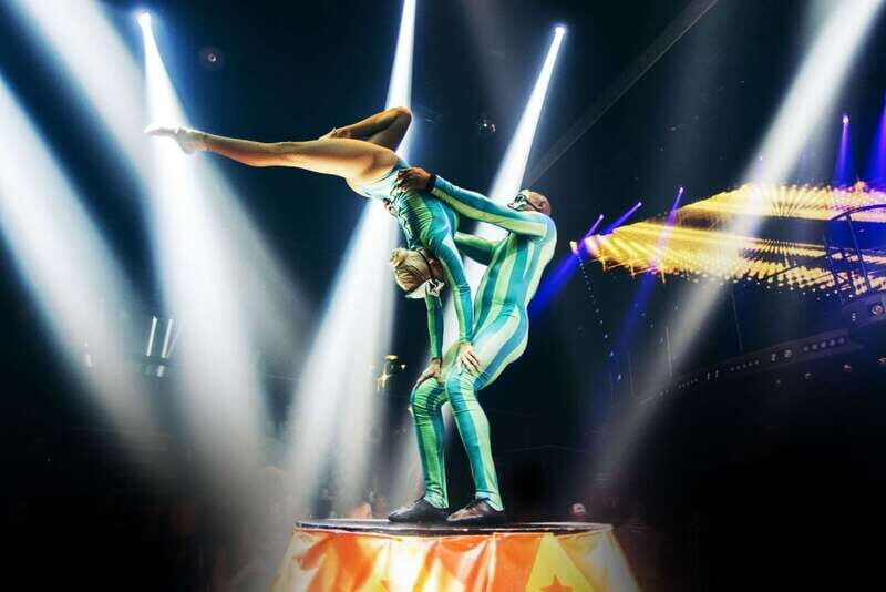 Cancun: Coco Bongo Nightclub Experience - Drinks and Snacks: Where the Value Is (and Where to Watch Closely)