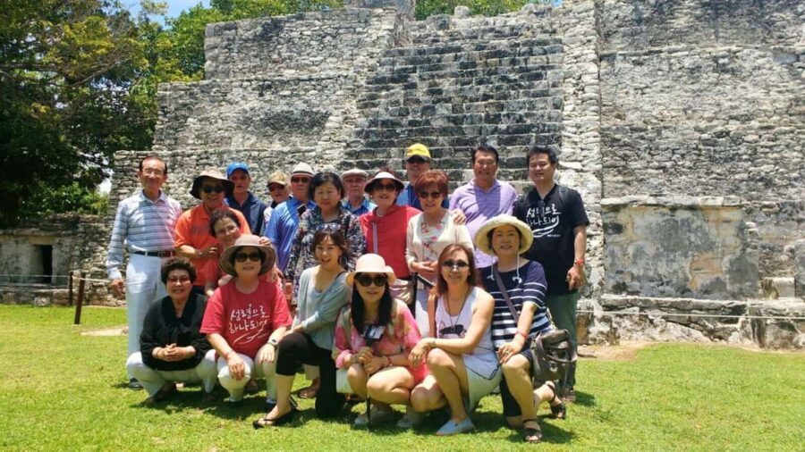 Cancun: Guided City Tour with Shopping by Double Decker Bus - Double-Decker Views: The Best Way to Get Your Bearings in Cancun