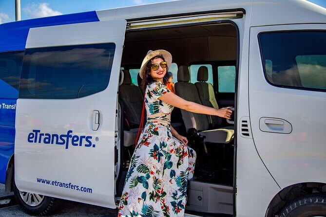 Cancun Hotel Zone Private Transfer From and To Cancun Airport - Entering The Airport: how pickup really works in Cancun