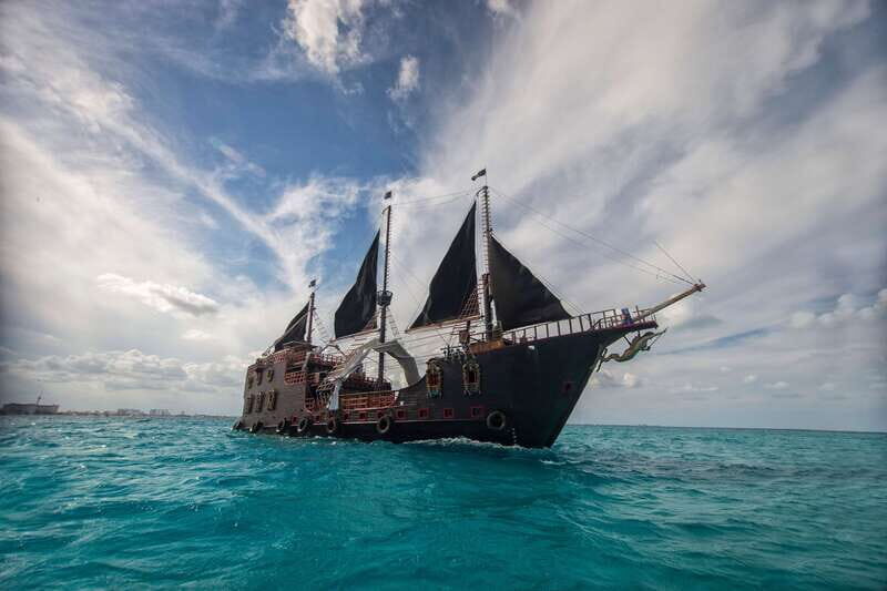 Cancún: Jolly Roger Pirate Dinner Cruise 2025 - Boarding the Galleon: Why This Ship Setting Matters
