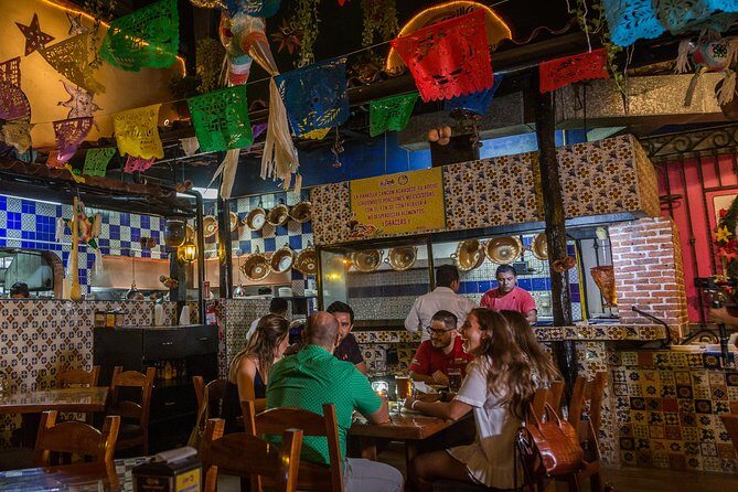 Cancun Night Combo: Taco & Beer Tour and Coco Bongo Show & Drinks - Food and Drinks Pacing: How Not to Overdo It