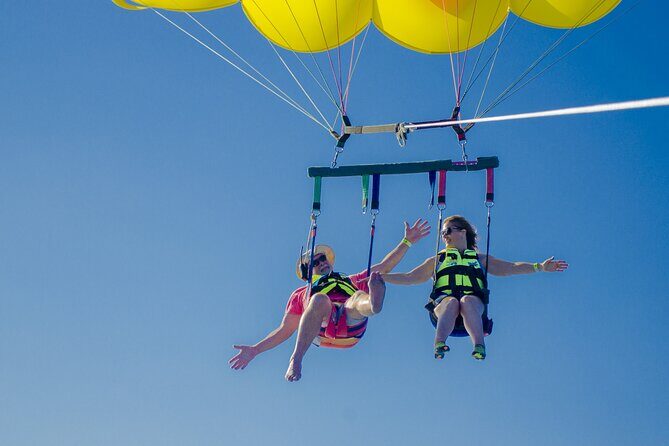 Cancun Parasail Open Schedule - After Landing: Splash Moment and the Return to Shore