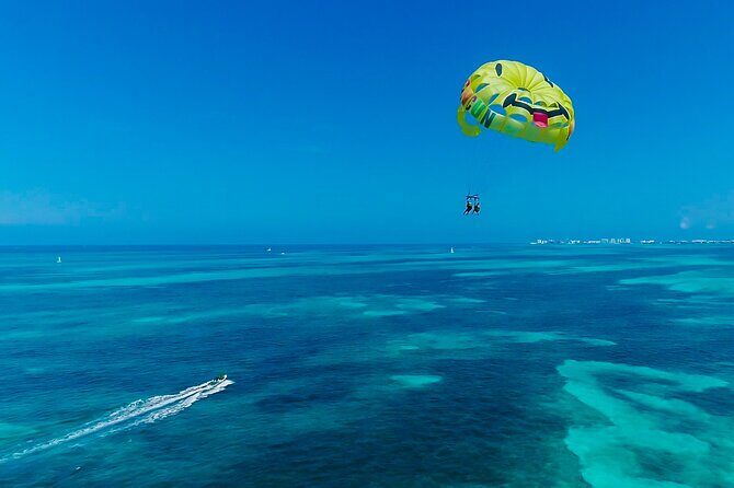 Cancun Parasail Open Schedule - Where You Start and How the Water Taxi Works (Playa Tortugas)