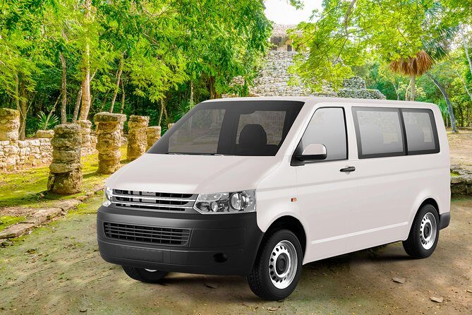 Cancun Roundtrip Shuttle Transportation - On the Road: Drivers, Communication, and a Mostly Smooth Ride