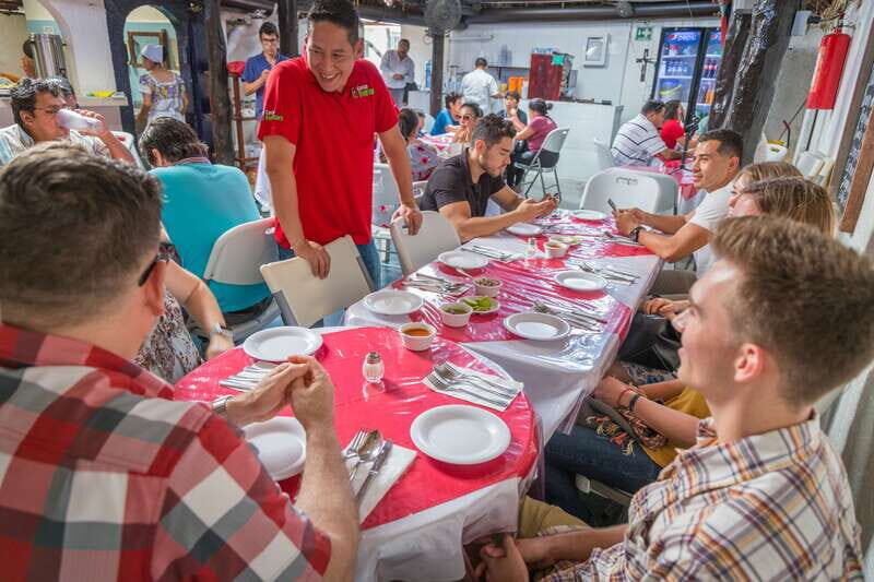 Cancún: Street Food, Local Market and Urban Art Tour - Street Food, Market Life, and Urban Murals in 5 Hours