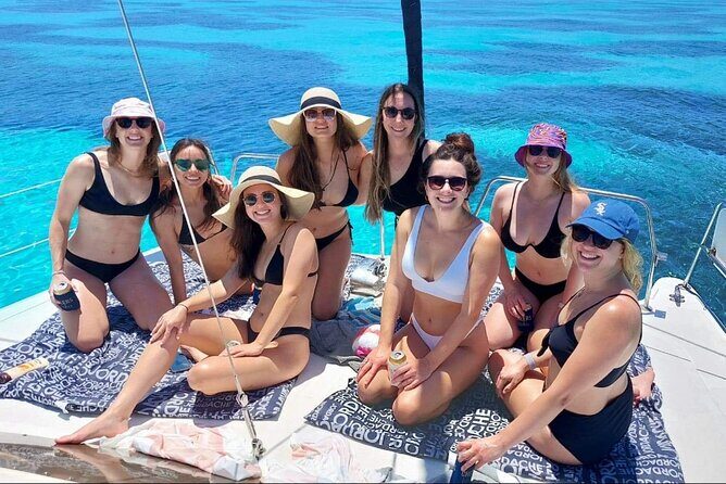 Cancun to Isla Mujeres Private Catamaran Cruising Snorkeling Fun! - Zona Arqueológica El Meco: reef snorkeling plus calm cruising (2 hours)