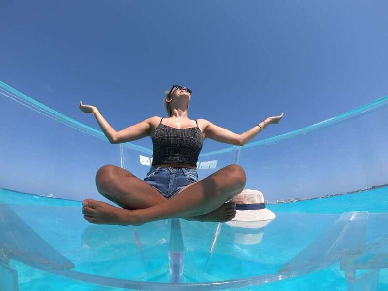 Cancun: Transparent Boat Tour with Drinks - First step: Envatours Cancún check-in and what 1.5 hours actually means