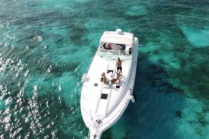 Cancun yachts rental BEATIFUL YACHT 46FT, 15 PAX MAX 25P6 - Key things to know before you book