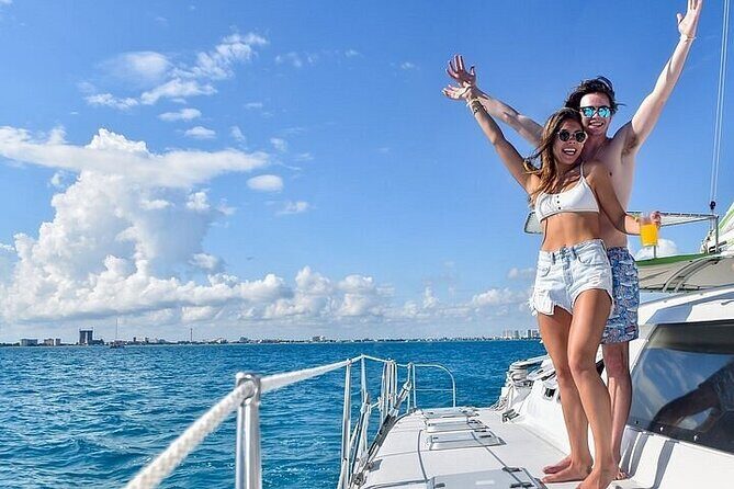 Cancun's Best: Catamaran to Isla Mujeres, Snorkeling & Drinks! - Isla Mujeres: 1.5 Hours to Explore Without Getting Lost