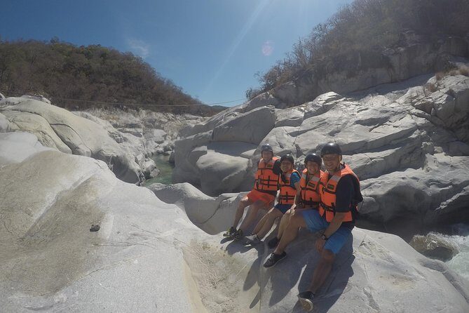 Canyoning in the Oaxacan Coast Canyons - What canyoning in Huatulco really feels like