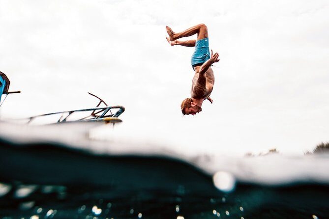 Catamaran Booze Party With Open Bar in Cancun - Stop 2: Playa Norte With a Live DJ On Board