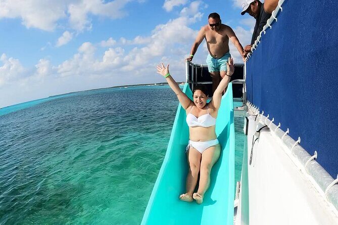 Catamaran Excursion + Open bar + Snorkeling at El Cielo - Palancar Reef (Stop 2): turtles and color (when conditions are right)