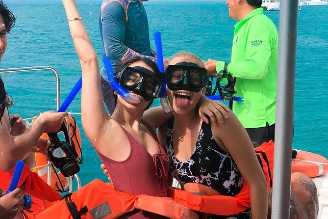 Catamaran Sailing to Isla Mujeres with Snorkeling, Lunch & Open Bar included - The Boat and Crew Experience: Safety, Energy, and the Names to Remember