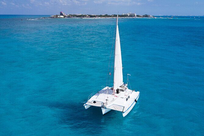 Catamaran with Snorkeling and North Beach, Isla Mujeres - Sailing Time and the Open Bar Part You’ll Actually Use