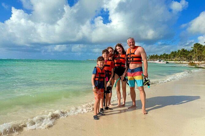 Cenote and Swimming with Turtles Private Tour in Akumal - Family-friendly details that can save your day