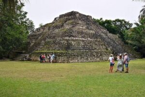 Chacchoben Mayan Ruins and Bacalar Lagoon Combo Tour from Costa Maya - The drive time on a 5.5-hour cruise day (and how to handle it)