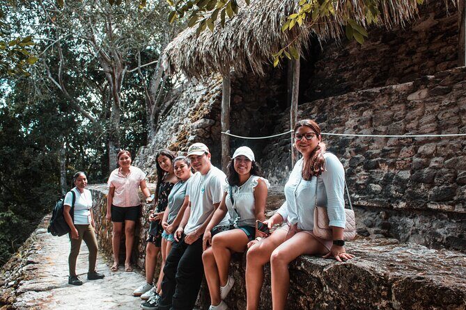 Chacchoben Mayan Ruins and Bacalar Lagoon from Costa Maya - Bacalar Lagoon by pontoon: Pirates Channel, Cenote Negro, Cenote Esmeralda