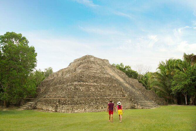CHACCHOBEN Ruins and BACALAR Lagoon Boat Excursion from Costa Maya - Bacalar Lagoon on a pontoon boat: the blue color show