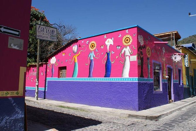 Chapala Lake & Ajijic Tour with "Tres Potrillos Ranch" - Ajijic Free Time: Boutiques, Crafts, and the Summer-Town Feel