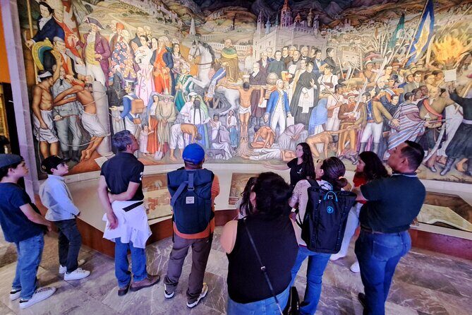 Chapultepec Castle Tour and its surroundings - Stop 3: Audiorama—Endemic Vegetation and a WWII Memorial