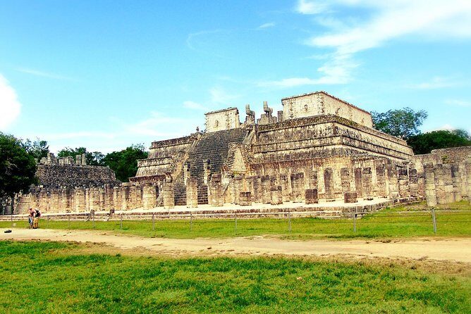 Chichen Itza & Cenote All-Inclusive Tour – Taxes & Entry Included - Shopping and Market Pressure: How to Keep It Fun Instead of Annoying