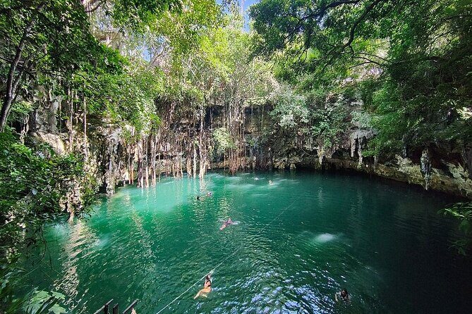 Chichen Itza Cenote and Magic Izamal - Las Coloradas pink water and flamingos in the same day
